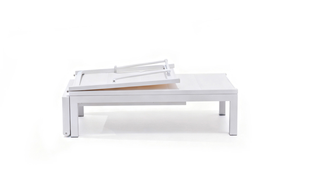 Retractable Sun Lounger with Wheels (MB4108)